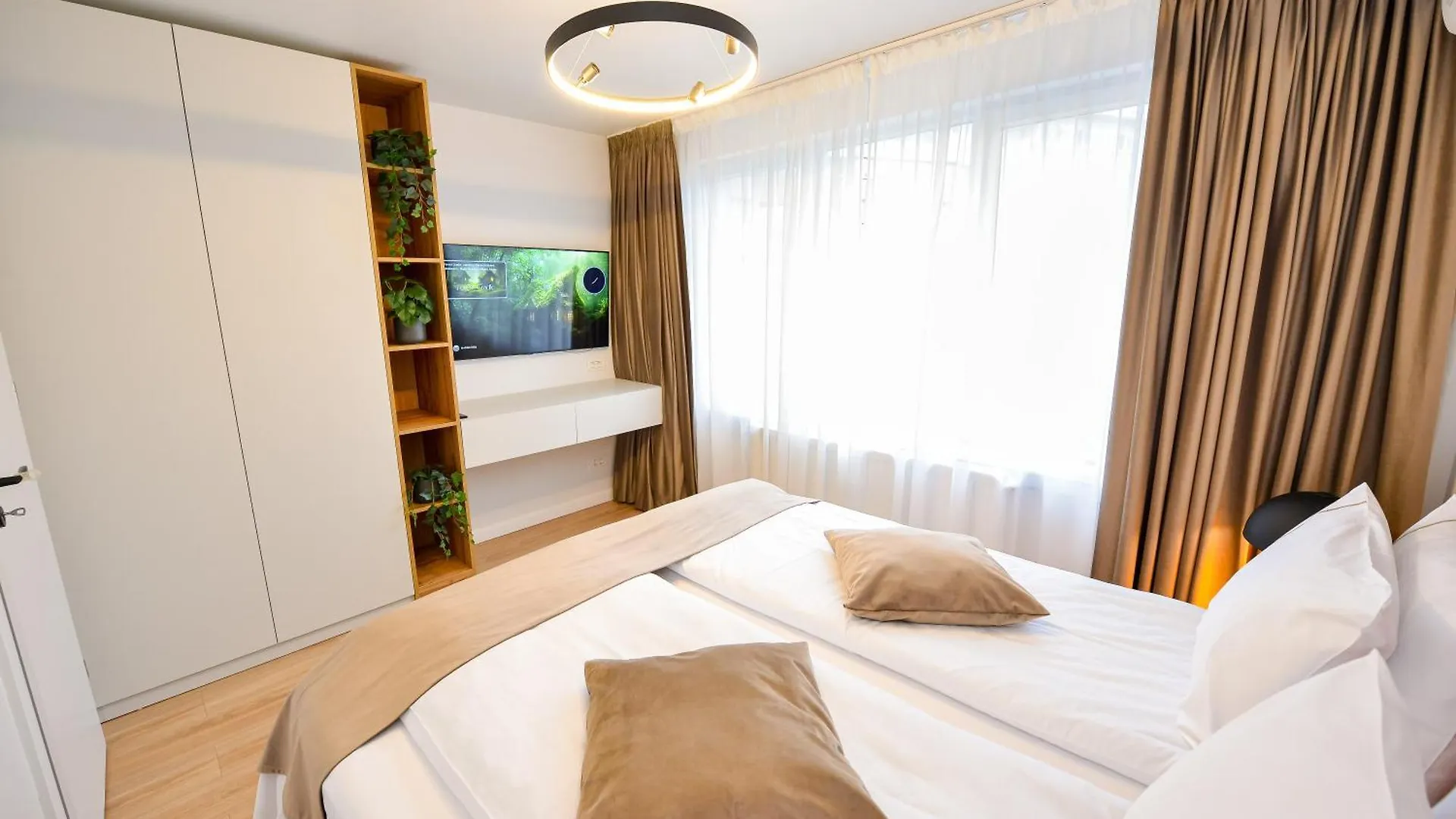 One By One - By Grand Accommodation Bucarest 0*,