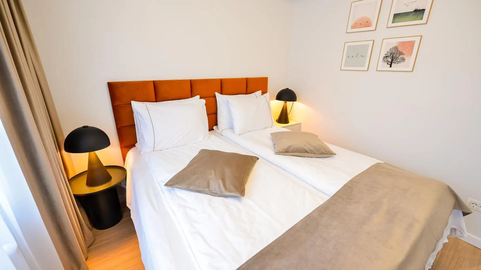 One By One - By Grand Accommodation Βουκουρέστι